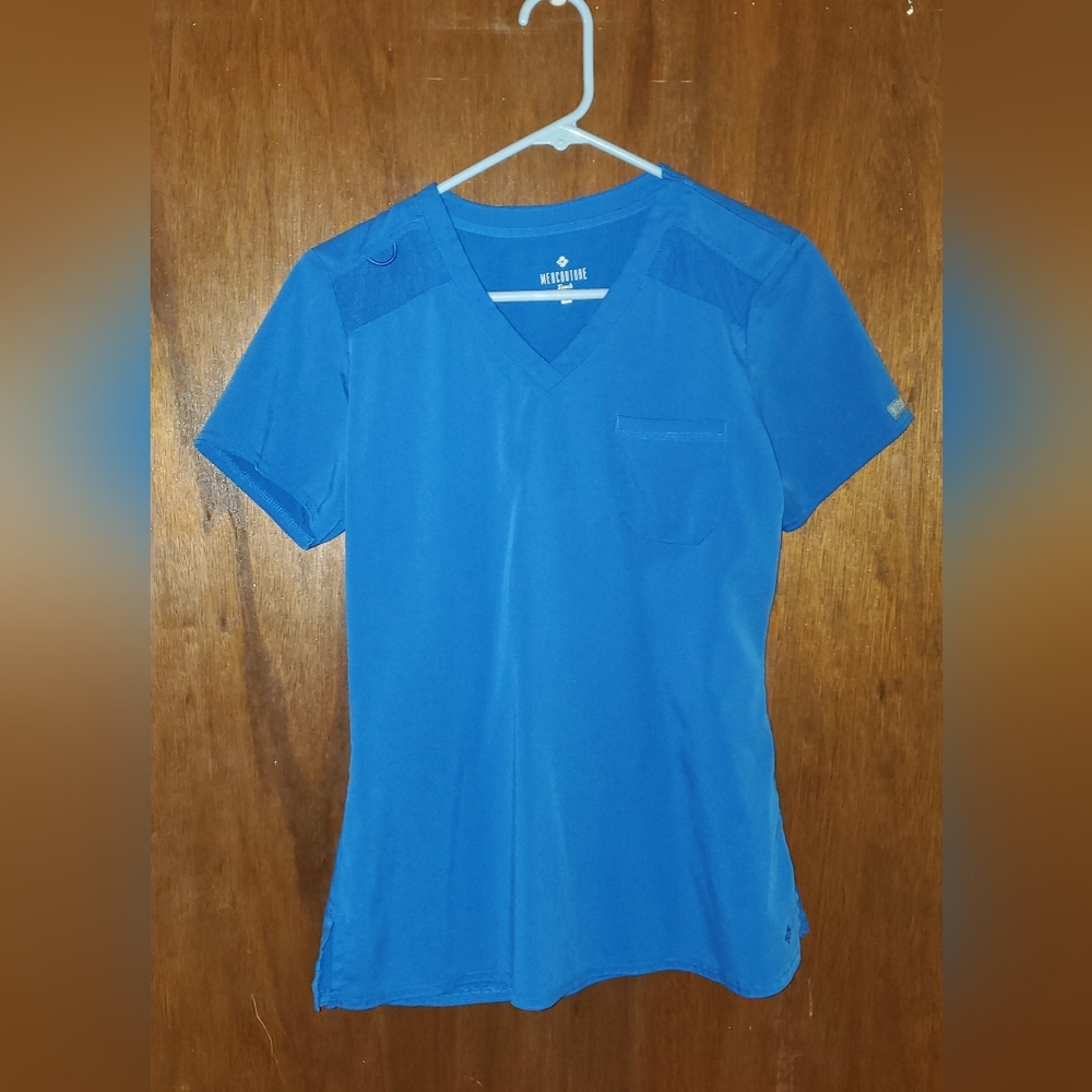 Med Couture Touch Royal Blue Scrub Top Sz Small